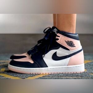 Nike Air Jordan 1 Retro High OG 7.5